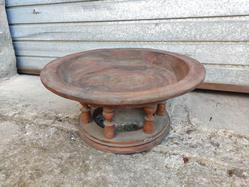 mesa fuente peana asia mad 22.5-20-20 o49.5-41.8-44 1u